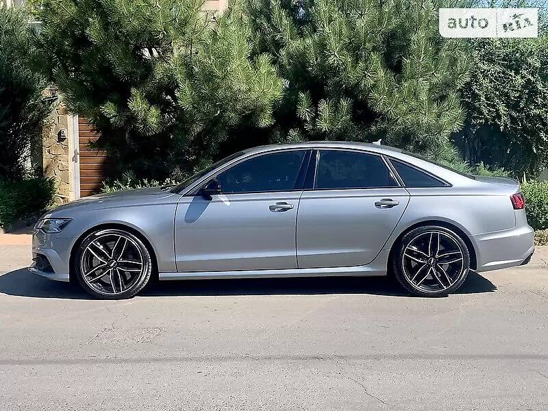 Седан Audi S6 2014 в Полтаве