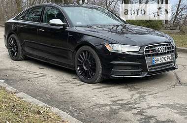 Седан Audi S6 2015 в Киеве