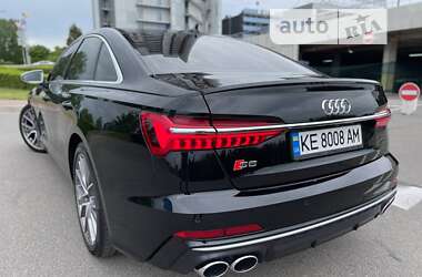Седан Audi S6 2022 в 