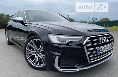 Седан Audi S6 2022 в 
