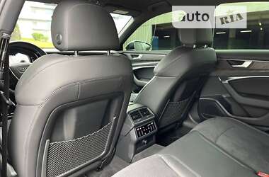 Седан Audi S6 2022 в 