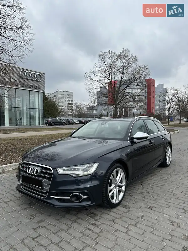 Audi S6