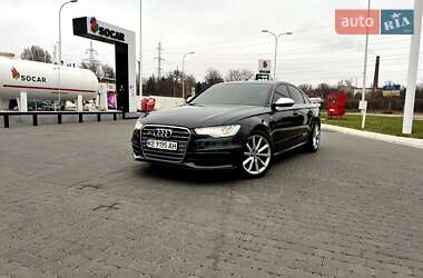 Седан Audi S6 2014 в 