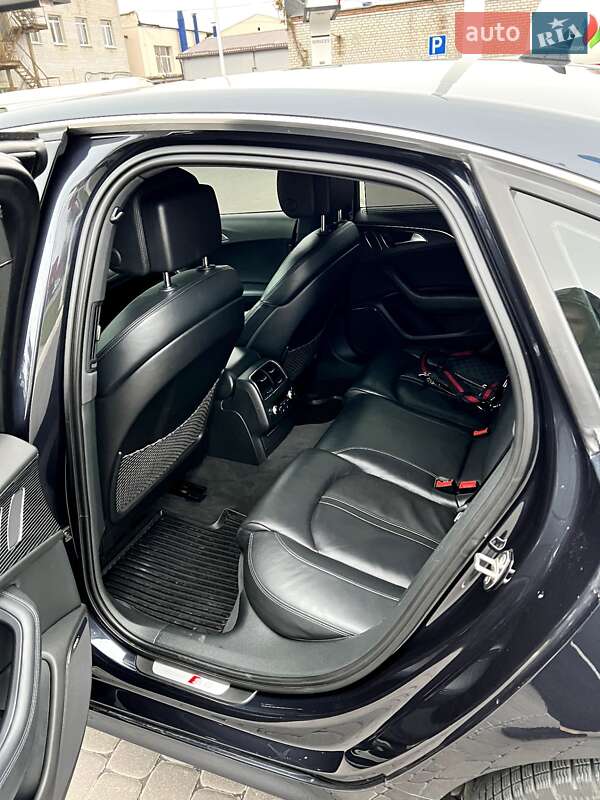 Седан Audi S6 2014 в Дніпрі