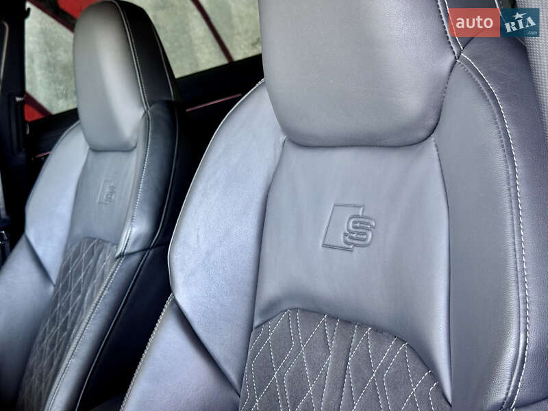 Седан Audi S6 2020 в Киеве