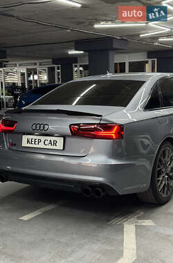 Седан Audi S6 2016 в 