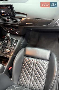 Седан Audi S6 2016 в 