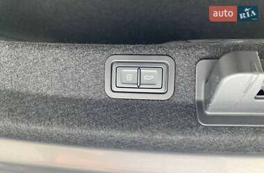 Седан Audi S6 2023 в 