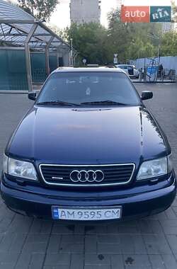 Седан Audi S6 1995 в 