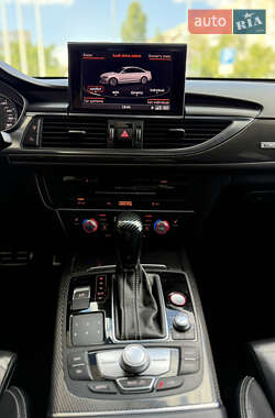 Седан Audi S6 2015 в 