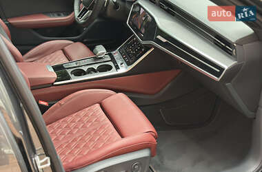 Седан Audi S6 2022 в 