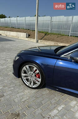 Седан Audi S6 2020 в 