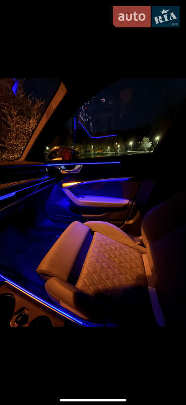 Седан Audi S6 2020 в Львове