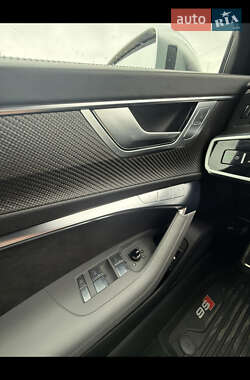 Седан Audi S6 2020 в 