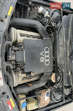 Седан Audi S6 1997 в 