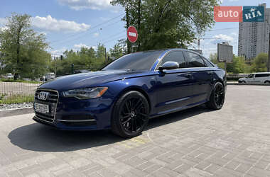 Седан Audi S6 2013 в 