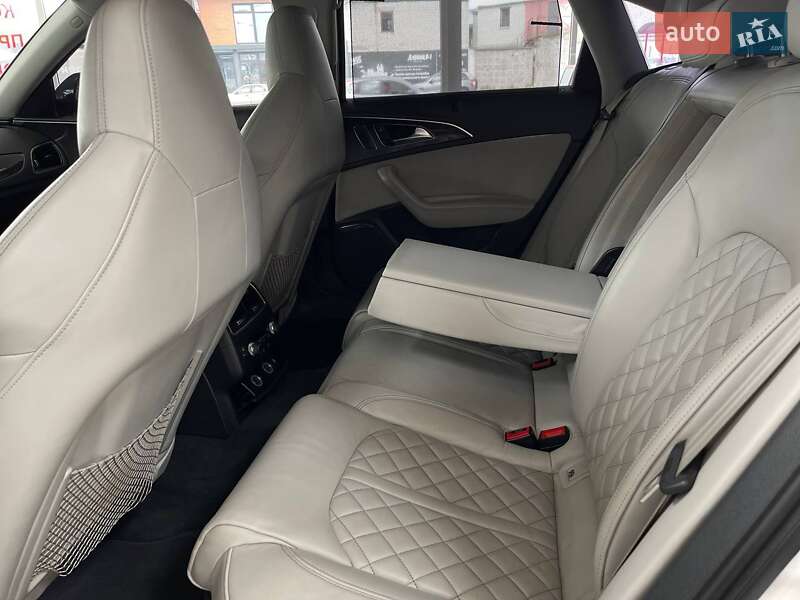 Седан Audi S6 2015 в Киеве