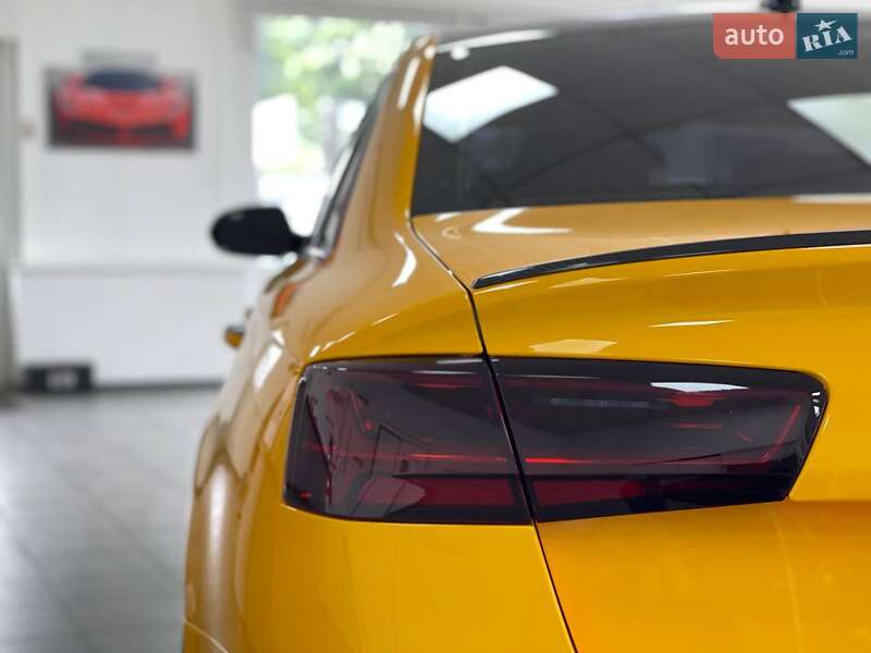 Седан Audi S6 2015 в Киеве