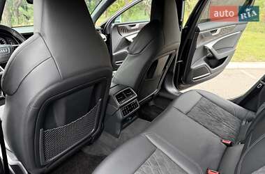 Седан Audi S6 2021 в 