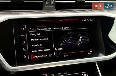 Седан Audi S6 2021 в 