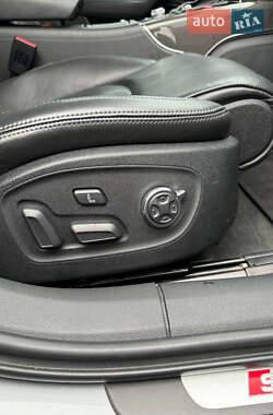 Седан Audi S6 2014 в 