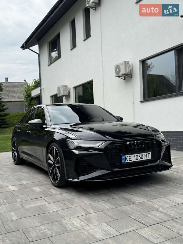Седан Audi S6 2020 в 