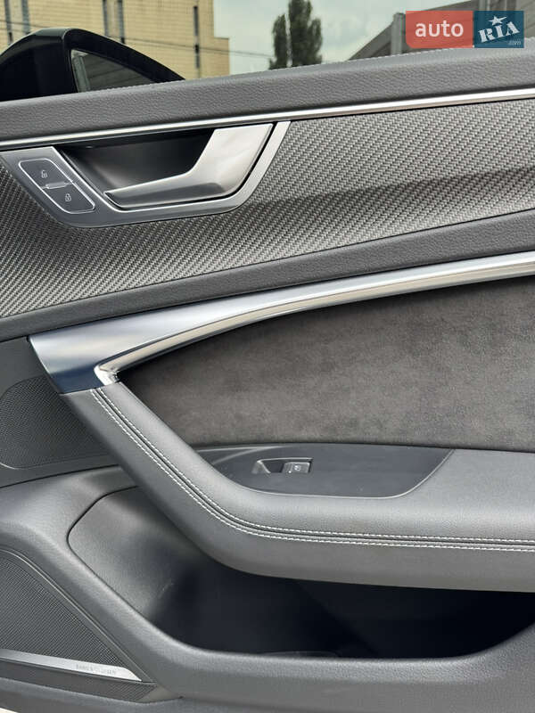 Седан Audi S6 2020 в Киеве