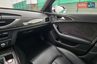 Седан Audi S6 2017 в 