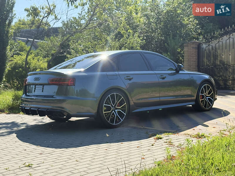 Седан Audi S6 2016 в Киеве