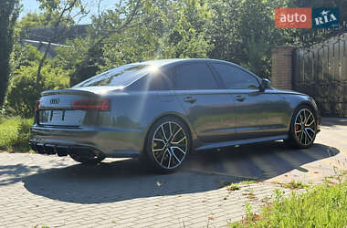 Седан Audi S6 2016 в 