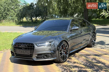 Седан Audi S6 2016 в 