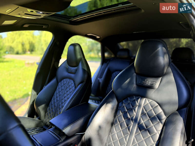 Седан Audi S6 2016 в Киеве