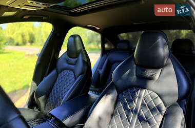 Седан Audi S6 2016 в 