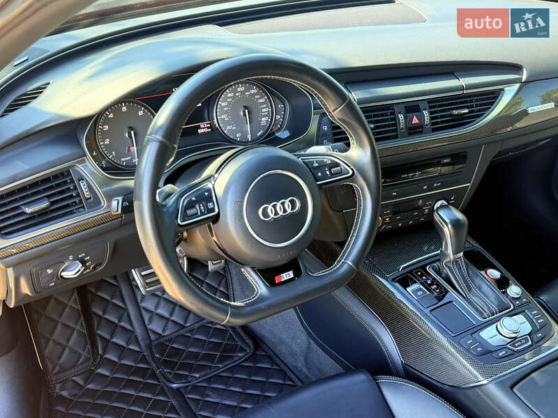 Седан Audi S6 2016 в Киеве