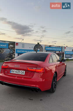 Седан Audi S6 2012 в 