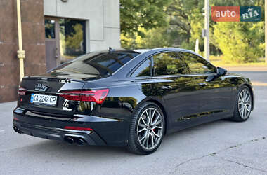 Седан Audi S6 2021 в 