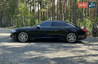 Седан Audi S6 2022 в Гостомелі