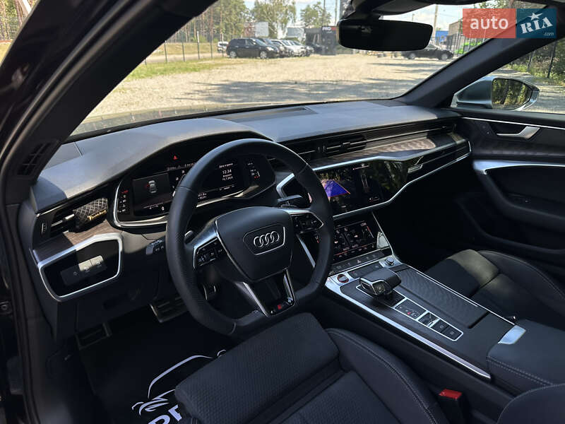 Седан Audi S6 2022 в Гостомелі