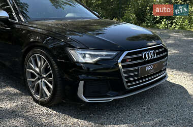 Седан Audi S6 2022 в Гостомелі