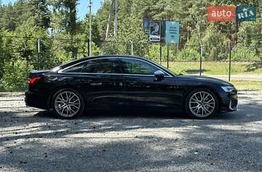 Седан Audi S6 2022 в Гостомелі