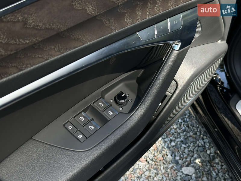 Седан Audi S6 2022 в Гостомелі