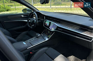 Седан Audi S6 2022 в Гостомелі
