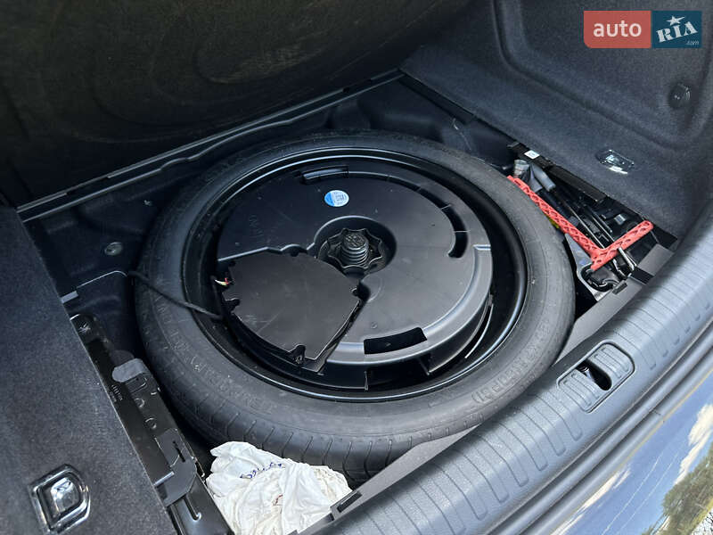 Седан Audi S6 2022 в Гостомелі