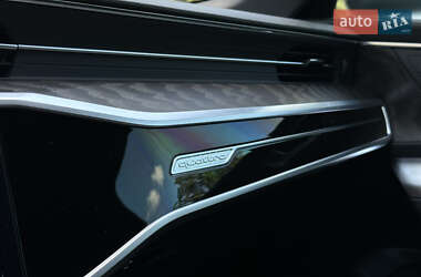Седан Audi S6 2022 в Гостомелі