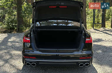 Седан Audi S6 2022 в Гостомелі