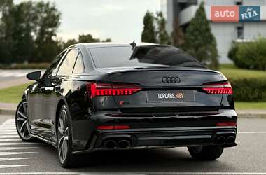 Седан Audi S6 2021 в 