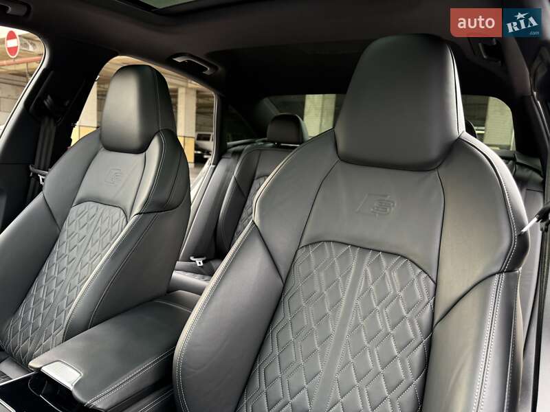Седан Audi S6 2021 в Києві