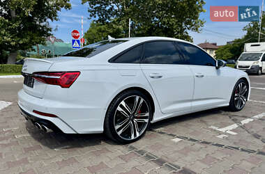 Седан Audi S6 2019 в 