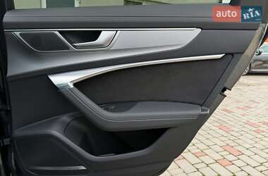 Седан Audi S6 2022 в 