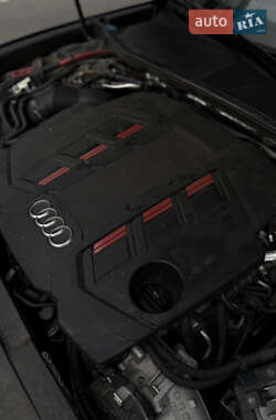 Седан Audi S6 2020 в 